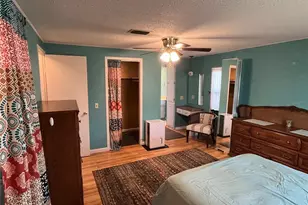 878 Jolanda Cir, Venice, FL 34285 - Photo 43