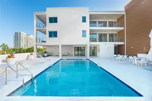 332 Cocoanut Ave, Sarasota, FL 34236 - Photo 1