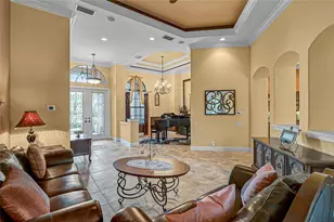 13460 Campanile Ct, Venice, FL 34293 - Photo 5