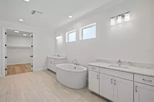 1669 Lugano Cir, Nokomis, FL 34275 - Photo 31