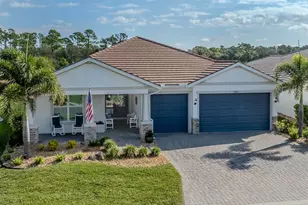 592 Mistiflower Cir, Nokomis, FL 34275 - Photo 3