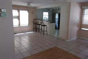 863 S Green Cir, Venice, FL 34285 - Photo 17