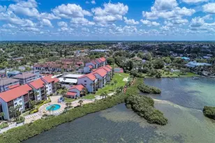 1640 Stickney Point Rd, Sarasota, FL 34231 - Photo 53