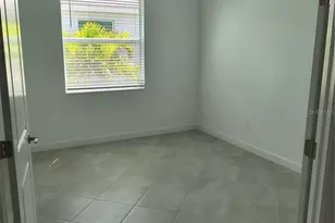 8225 Shr Lk Dr, Englewood, FL 34224 - Photo 9