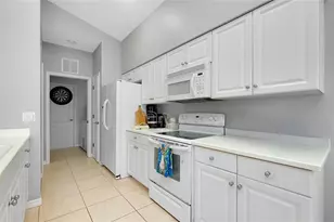 405 Tortuga Dr, Nokomis, FL 34275 - Photo 7