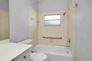 405 Tortuga Dr, Nokomis, FL 34275 - Photo 19