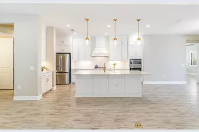 21512 Palatka Drive, Venice, FL 34293 - Photo 9