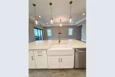 21512 Palatka Drive, Venice, FL 34293 - Photo 11