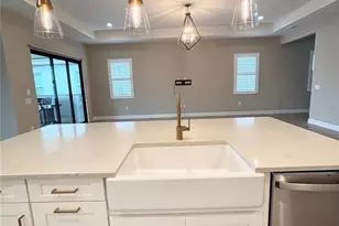 21512 Palatka Dr, Venice, FL 34293 - Photo 11