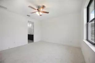 12768 Morning Mist Pl, Venice, FL 34293 - Photo 21