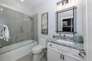 10132 Colubrina Dr, Venice, FL 34293 - Photo 13