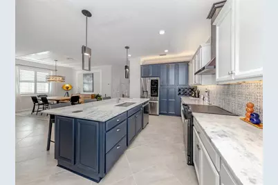 10132 Colubrina Drive, Venice, FL 34293 - Photo 5