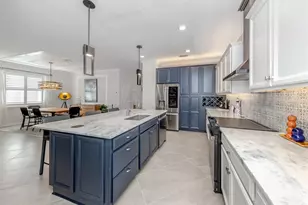 10132 Colubrina Dr, Venice, FL 34293 - Photo 5