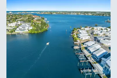 151 S Port Drive, Venice, FL 34285 - Photo 23