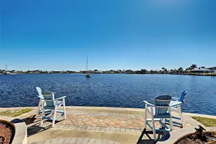 107 Free Ct SE, Port Charlotte, FL 33952 - Photo 3
