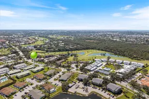 944 Capri Isles Blvd, Venice, FL 34292 - Photo 3