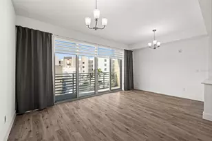 1703 N Tamiami Trl, Sarasota, FL 34234 - Photo 7