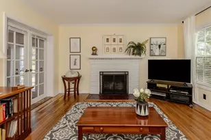 321 Pedro St, Venice, FL 34285 - Photo 13