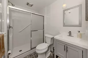 321 Pedro St, Venice, FL 34285 - Photo 31