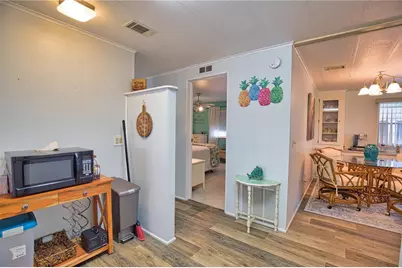 236 N Fiji Circle, Englewood, FL 34223 - Photo 5