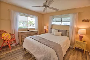 236 N Fiji Cir, Englewood, FL 34223 - Photo 7