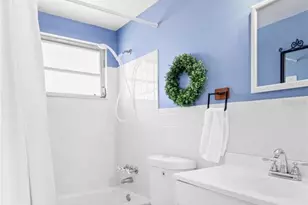 180 E Horton Ave, Englewood, FL 34223 - Photo 17