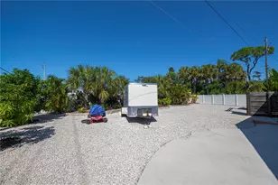 730 Treasure Rd, Venice, FL 34293 - Photo 59