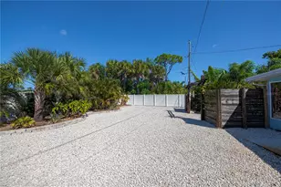 730 Treasure Rd, Venice, FL 34293 - Photo 57