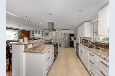 5 N Esplanade Street, Englewood, FL 34223 - Photo 9