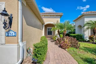 11512 Okaloosa Dr, Venice, FL 34293 - Photo 5