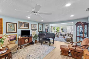 626 Circlewood Dr, Venice, FL 34293 - Photo 5