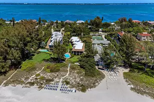 5125 Gulf of Mexico Dr, Longboat Key, FL 34228 - Photo 3