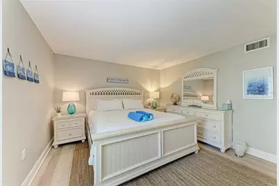 5125 Gulf Of Mexico Drive #7, Longboat Key, FL 34228 - Photo 21