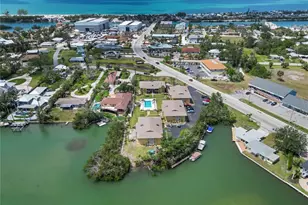 101 Louella Ln, Nokomis, FL 34275 - Photo 1