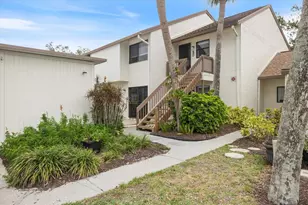 758 Bird Bay Dr W, Venice, FL 34285 - Photo 15
