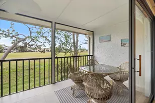 758 Bird Bay Dr W, Venice, FL 34285 - Photo 9