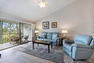 758 Bird Bay Dr W, Venice, FL 34285 - Photo 5