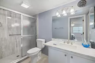 758 Bird Bay Dr W, Venice, FL 34285 - Photo 13