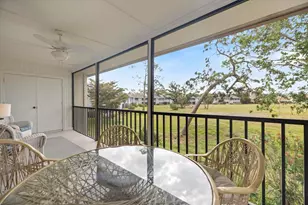 758 Bird Bay Dr W, Venice, FL 34285 - Photo 9