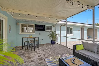 1099 Nokomis Avenue S, Venice, FL 34285 - Photo 37
