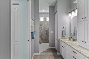 11018 Barnsley Dr, Venice, FL 34293 - Photo 23