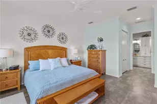 11018 Barnsley Dr, Venice, FL 34293 - Photo 19