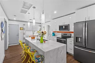 11 1st St E, Nokomis, FL 34275 - Photo 7