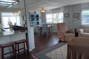 858 S Green Cir, Venice, FL 34285 - Photo 3