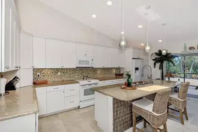 8170 Casa De Meadows Drive, Englewood, FL 34224 - Photo 25