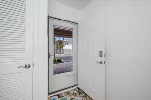 907 Gibbs Rd, Venice, FL 34285 - Photo 31