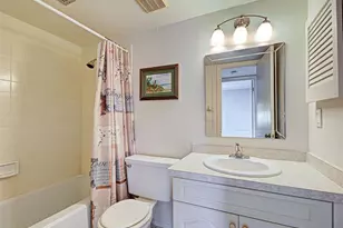 365 3 Lakes Ln, Venice, FL 34285 - Photo 33