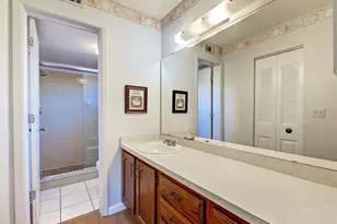 365 3 Lakes Ln, Venice, FL 34285 - Photo 27