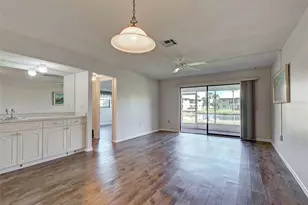 365 3 Lakes Ln, Venice, FL 34285 - Photo 13