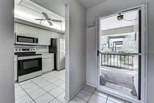 365 3 Lakes Ln, Venice, FL 34285 - Photo 5